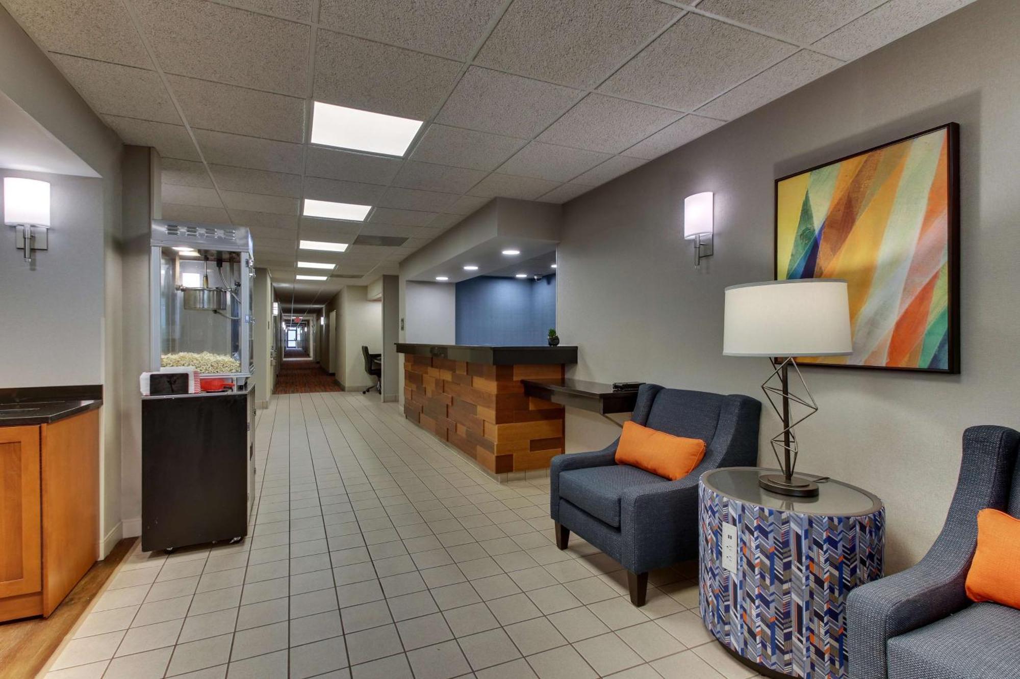 Pear Tree West Hotel Cap-Girardeau